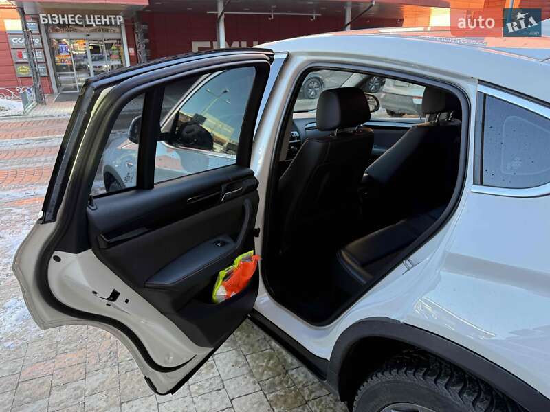 Позашляховик / Кросовер BMW X4 2016 в Львові