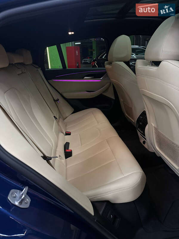 Внедорожник / Кроссовер BMW X4 2019 в Киеве