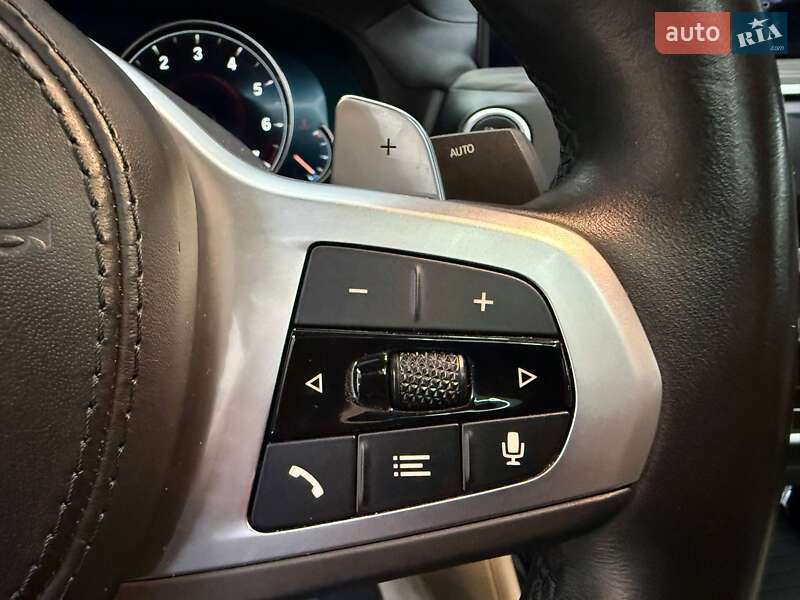 Внедорожник / Кроссовер BMW X4 2019 в Киеве