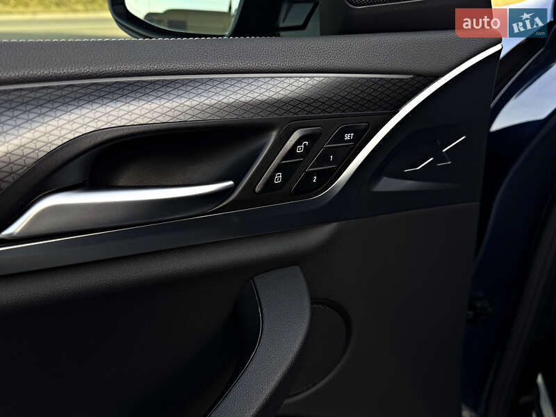 Внедорожник / Кроссовер BMW X4 2022 в Буче