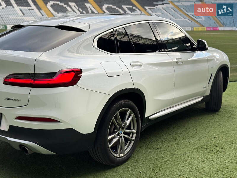 Позашляховик / Кросовер BMW X4 2021 в Одесі