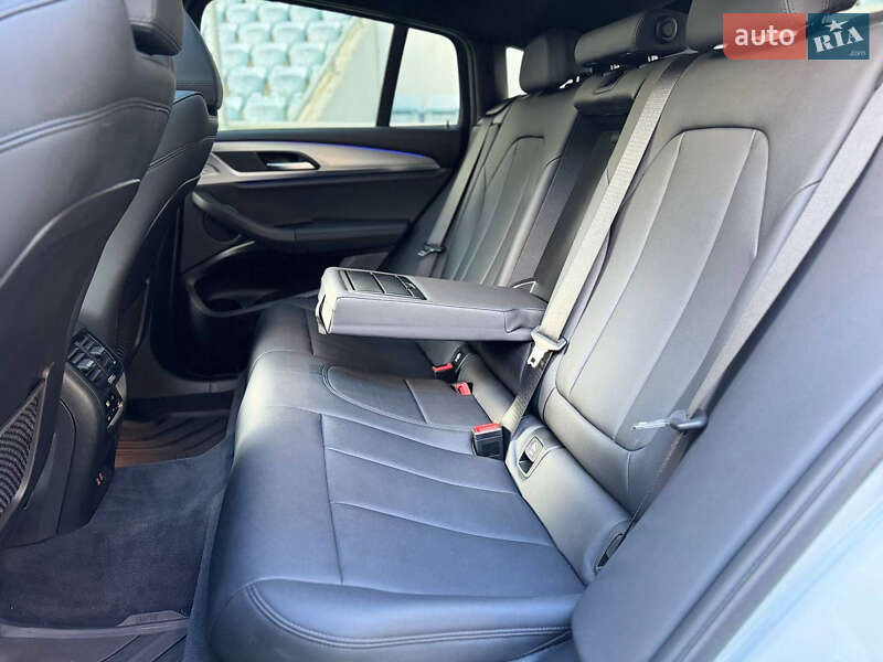 Позашляховик / Кросовер BMW X4 2021 в Одесі