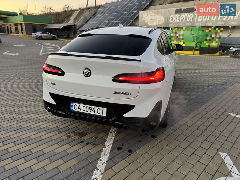 Внедорожник / Кроссовер BMW X4 2022 в Черкассах