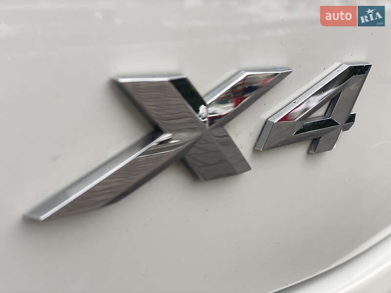 Внедорожник / Кроссовер BMW X4 2019 в Харькове