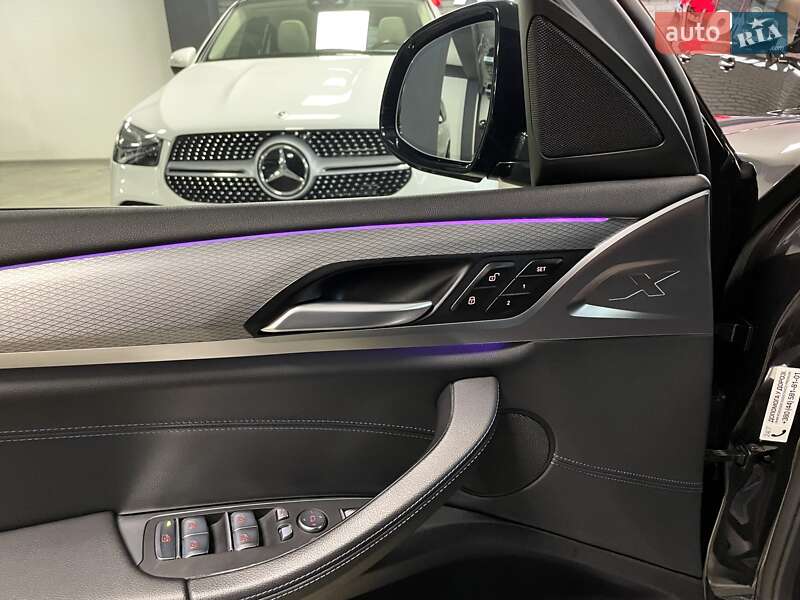 Внедорожник / Кроссовер BMW X4 2021 в Львове