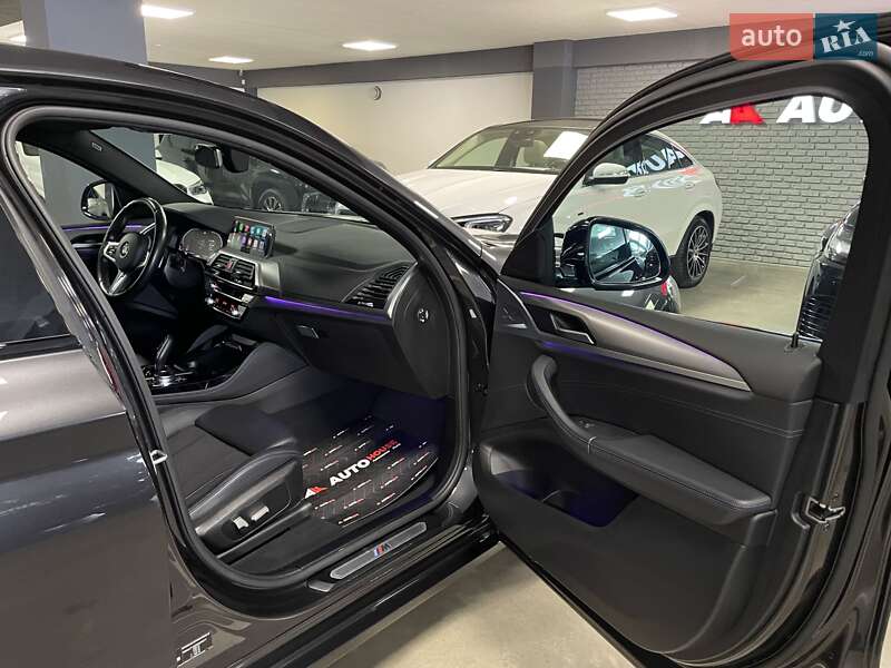 Внедорожник / Кроссовер BMW X4 2021 в Львове