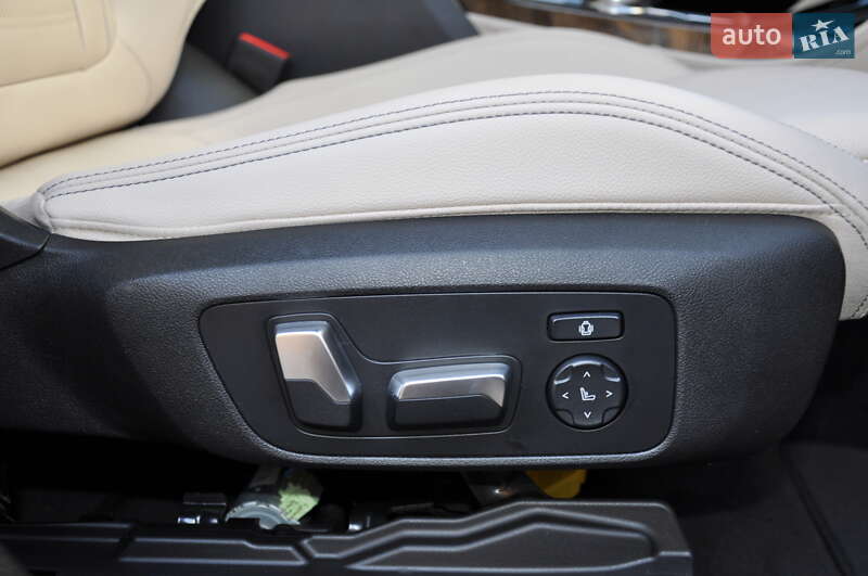 Внедорожник / Кроссовер BMW X4 2018 в Одессе