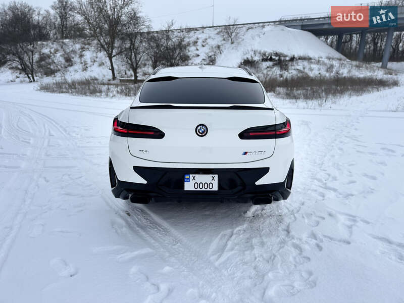 Внедорожник / Кроссовер BMW X4 2022 в Черкассах