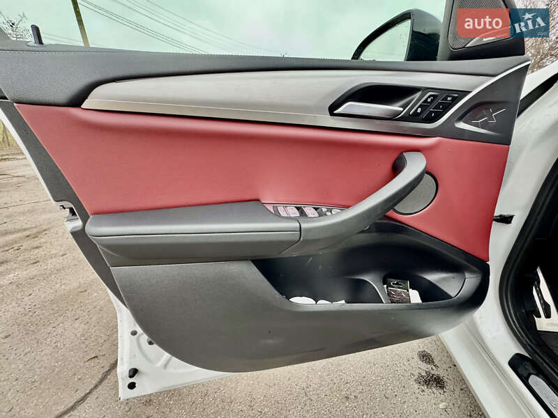 Позашляховик / Кросовер BMW X4 2023 в Харкові фото 36 Позашляховик / Кросовер BMW X4 2023 в Харкові
