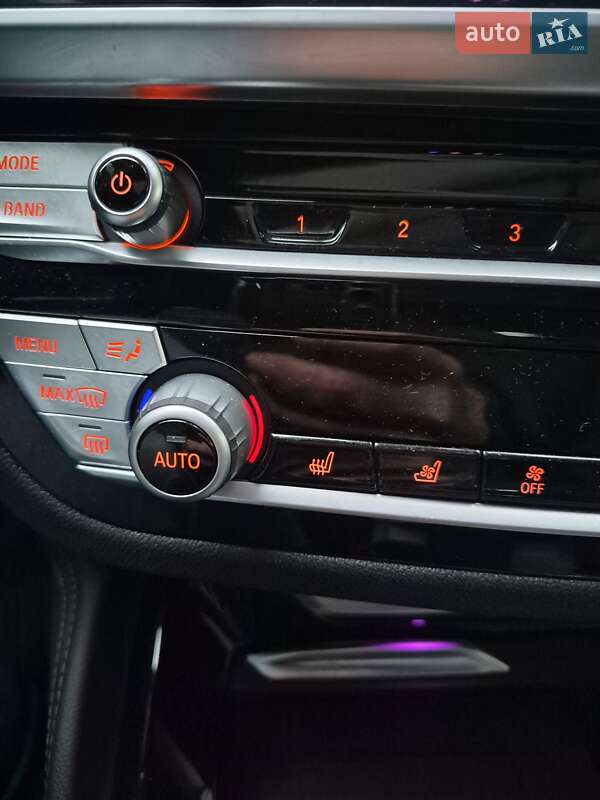 Позашляховик / Кросовер BMW X4 2020 в Києві