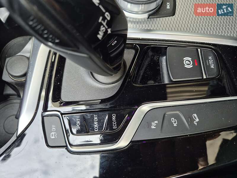 Позашляховик / Кросовер BMW X4 2020 в Києві