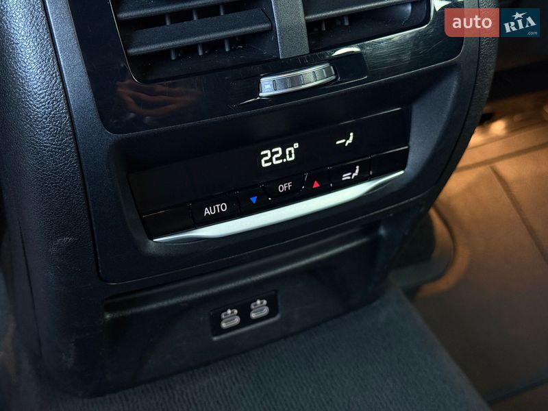 Внедорожник / Кроссовер BMW X4 2021 в Мукачево