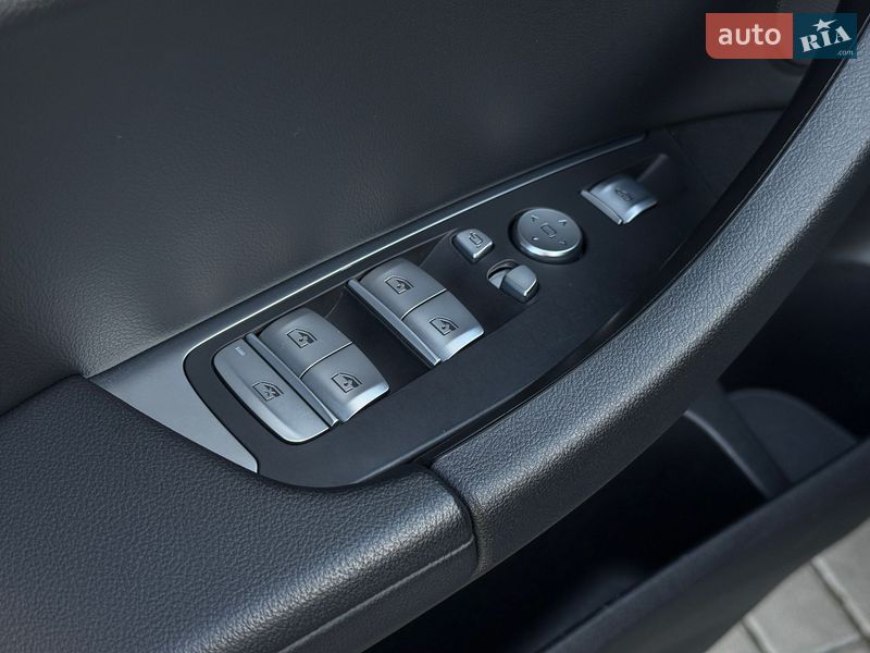 Внедорожник / Кроссовер BMW X4 2021 в Мукачево