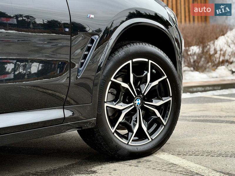 Внедорожник / Кроссовер BMW X4 2022 в Киеве