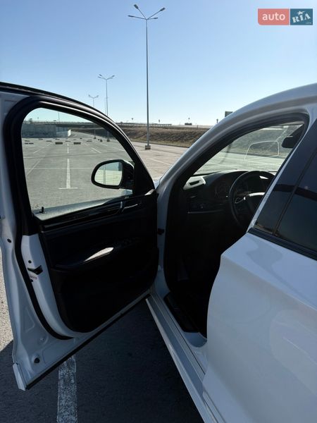 Позашляховик / Кросовер BMW X4 2015 в Львові