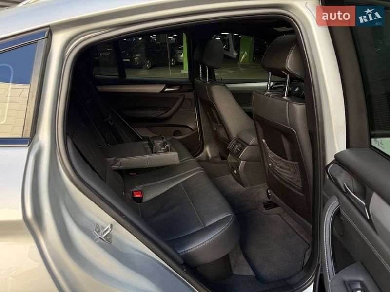 Внедорожник / Кроссовер BMW X4 2017 в Киеве