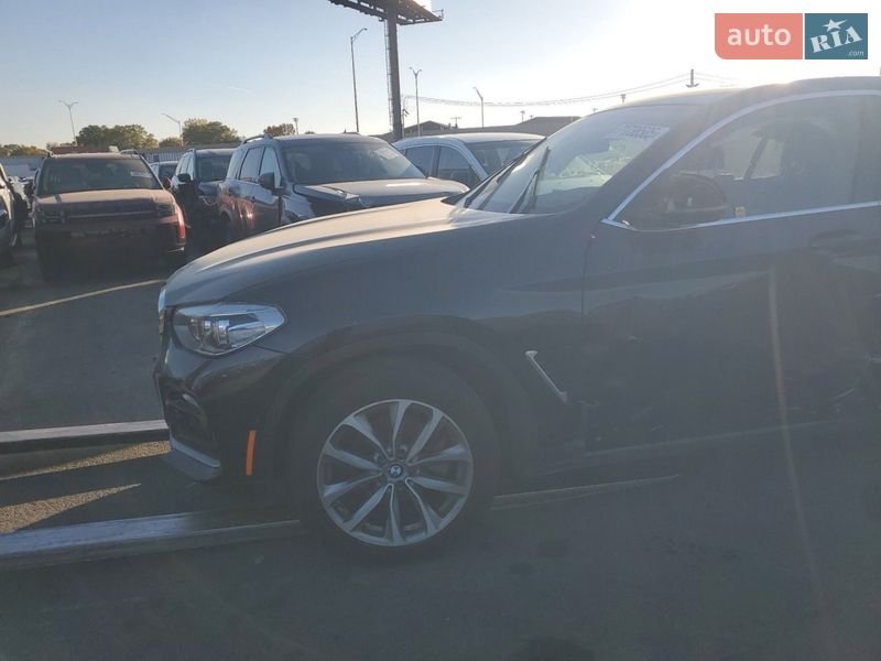 Внедорожник / Кроссовер BMW X4 2019 в Киеве