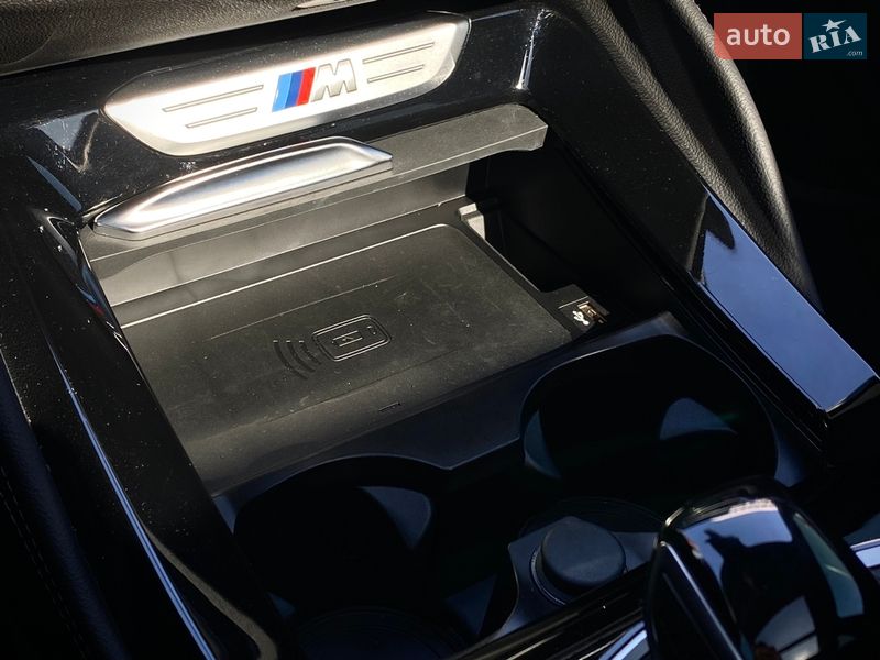 Внедорожник / Кроссовер BMW X4 2024 в Киеве