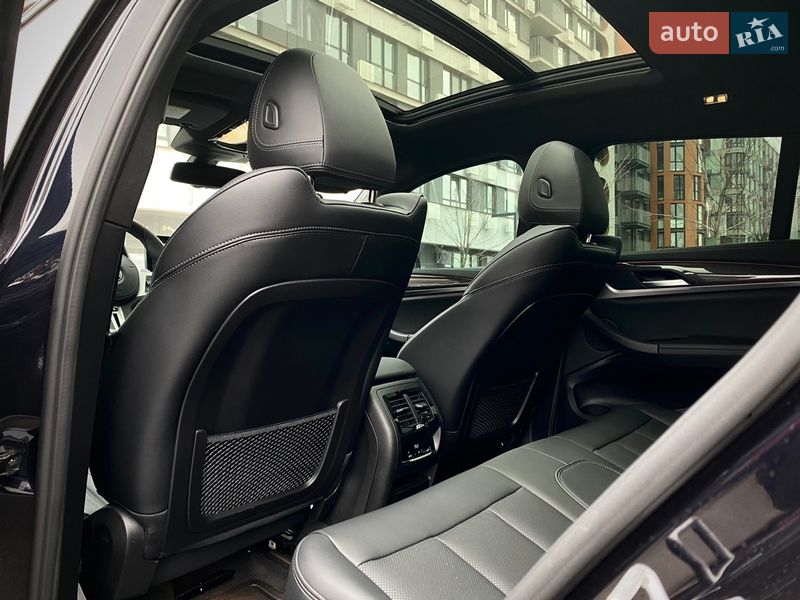 Внедорожник / Кроссовер BMW X4 2024 в Киеве