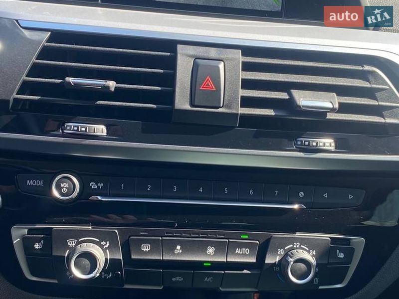 Позашляховик / Кросовер BMW X4 2019 в Києві фото 22 Позашляховик / Кросовер BMW X4 2019 в Києві