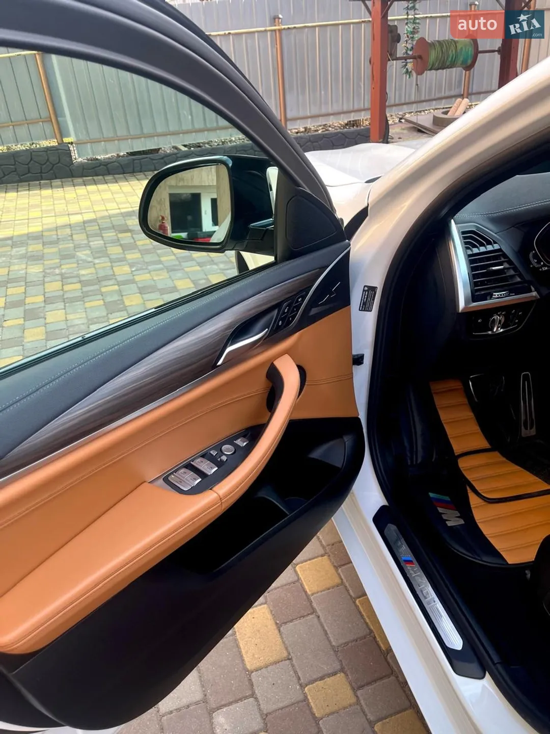 2020 BMW X4 - мініатюра 23