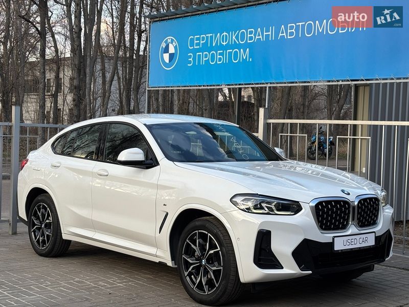 Внедорожник / Кроссовер BMW X4 2022 в Черкассах