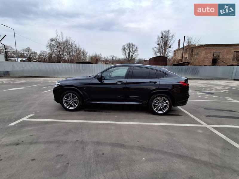Внедорожник / Кроссовер BMW X4 2020 в Киеве