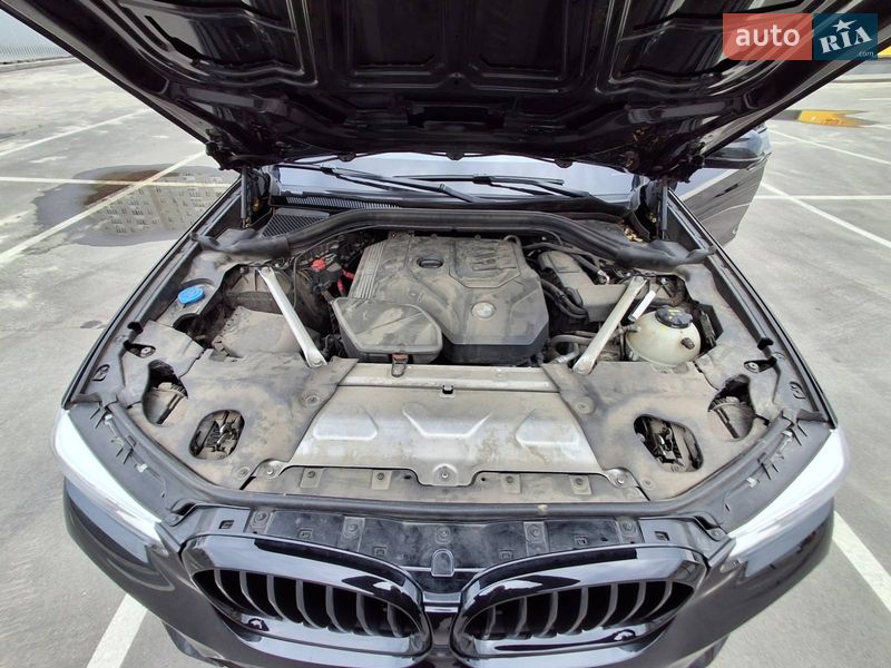 Внедорожник / Кроссовер BMW X4 2020 в Киеве