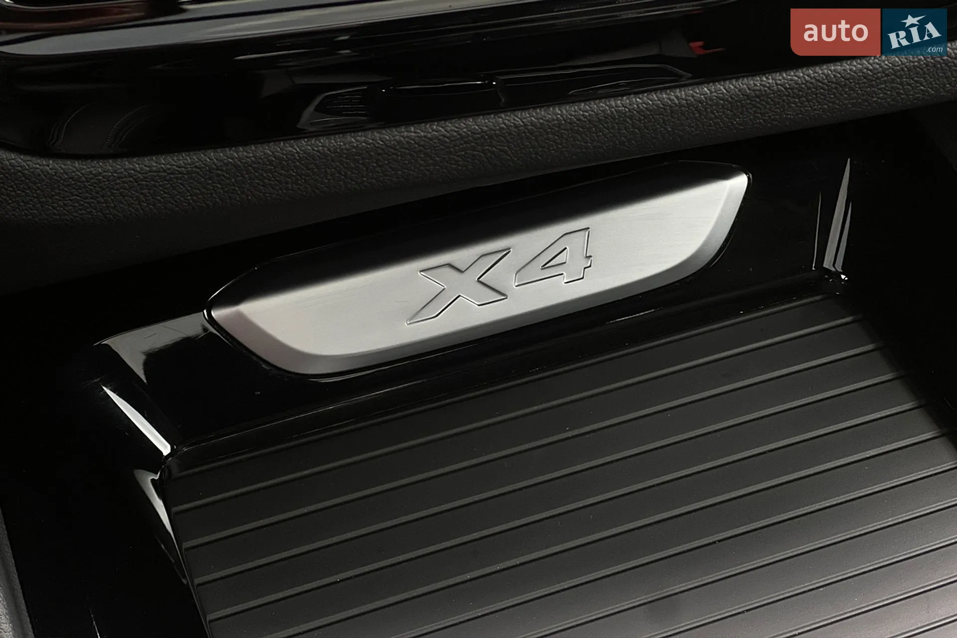 2024 BMW X4 - мініатюра 20