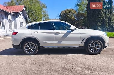 Внедорожник / Кроссовер BMW X4 2024 в Киеве