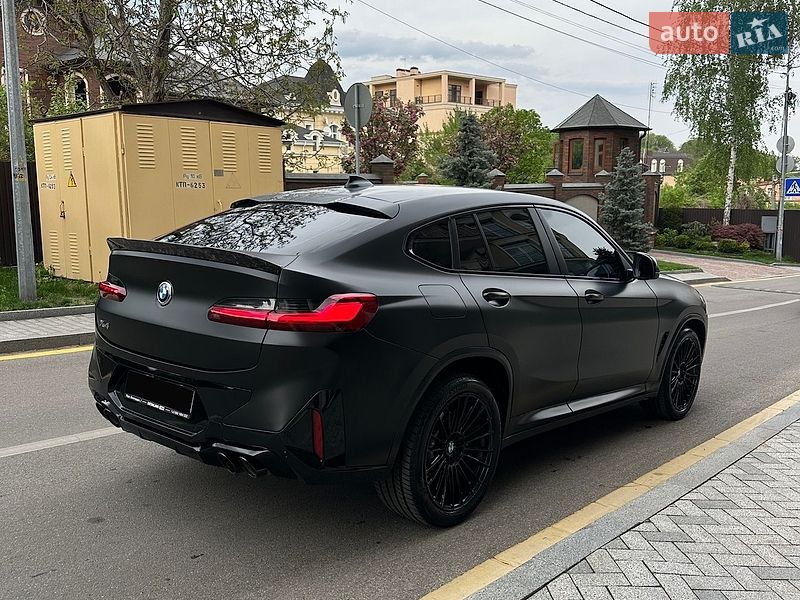 Внедорожник / Кроссовер BMW X4 2025 в Киеве