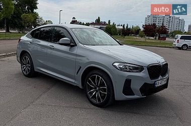 Внедорожник / Кроссовер BMW X4 2022 в Черкассах