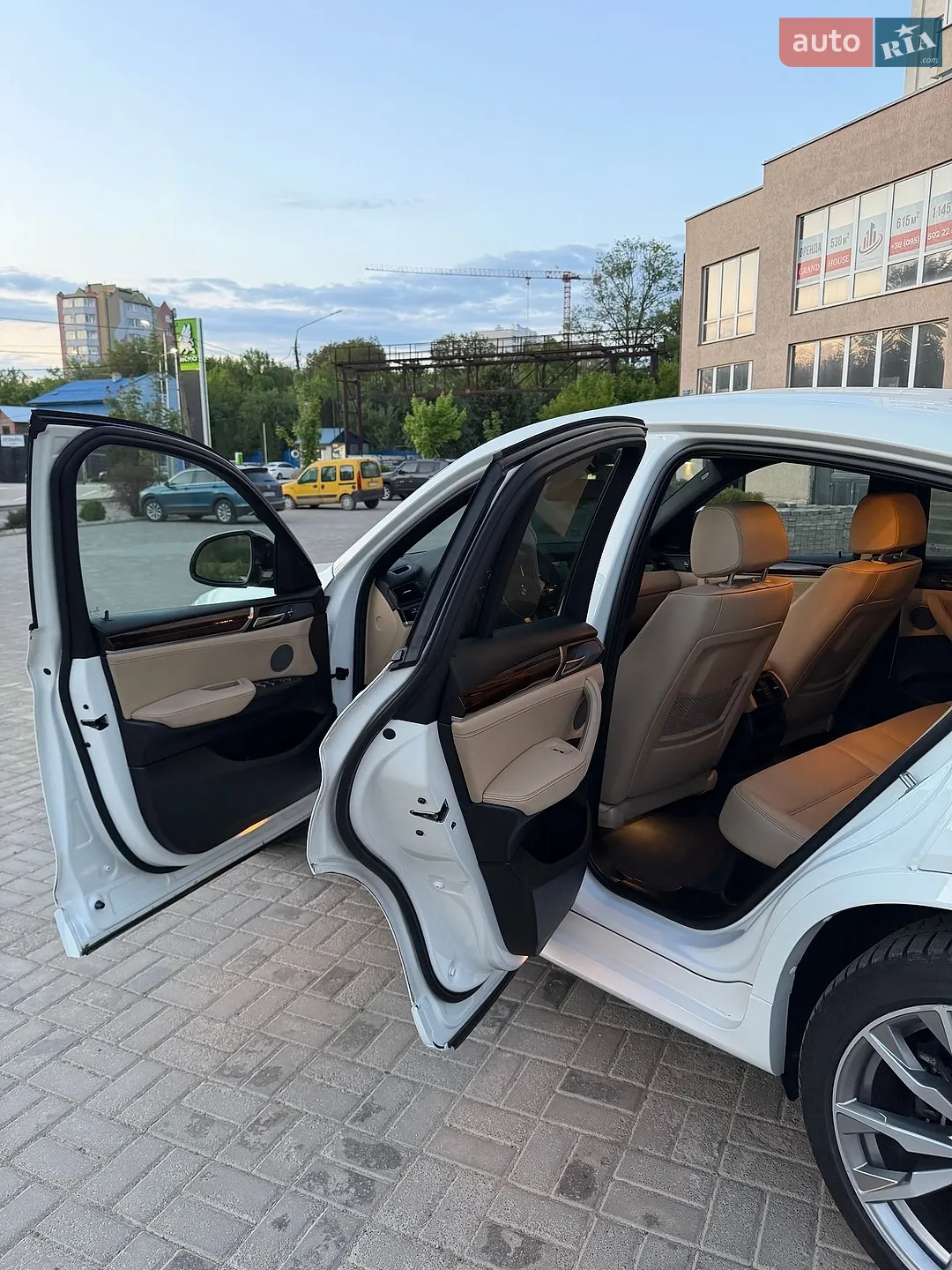 2016 BMW X4 - мініатюра 17