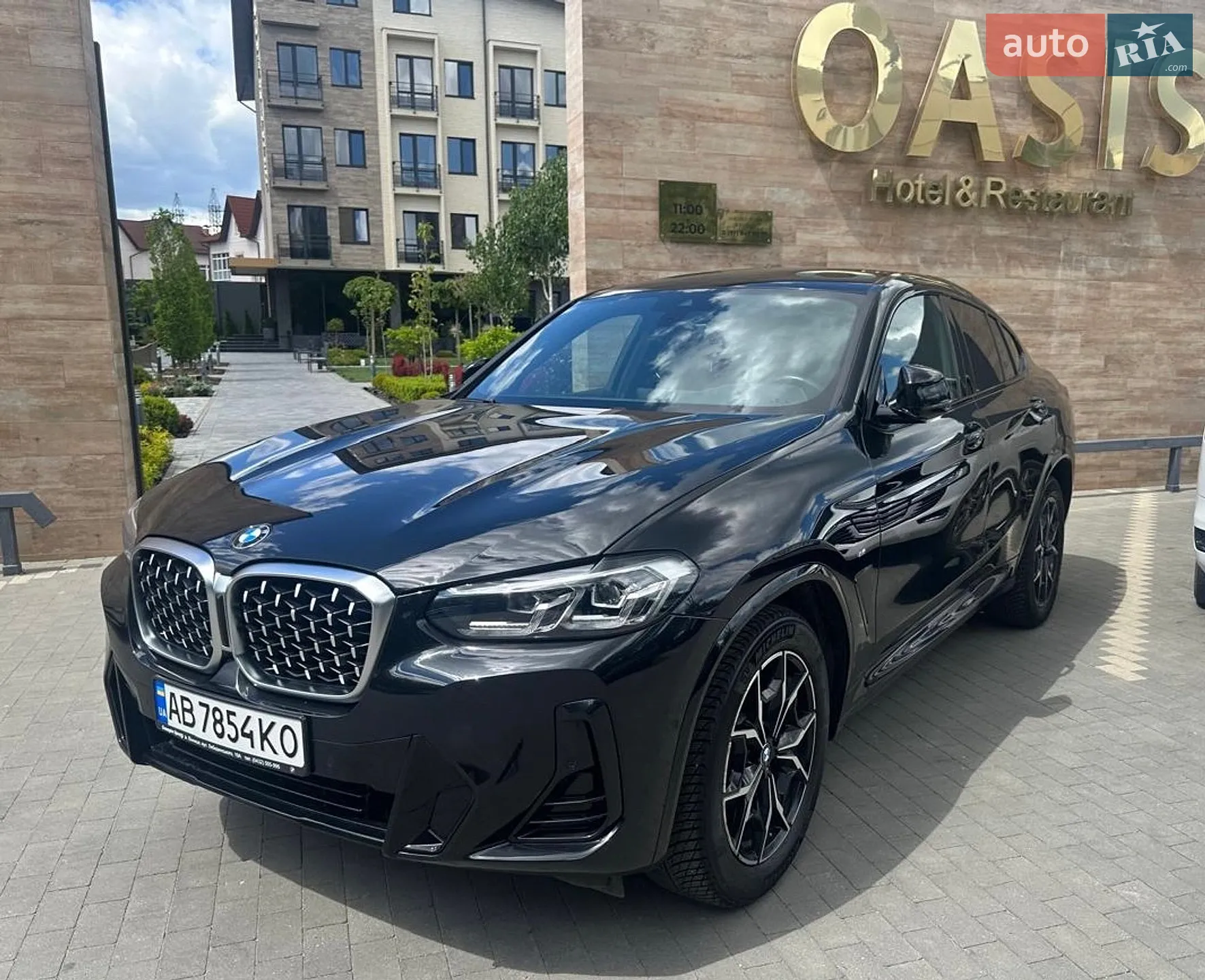 2021 BMW X4 - мініатюра 2