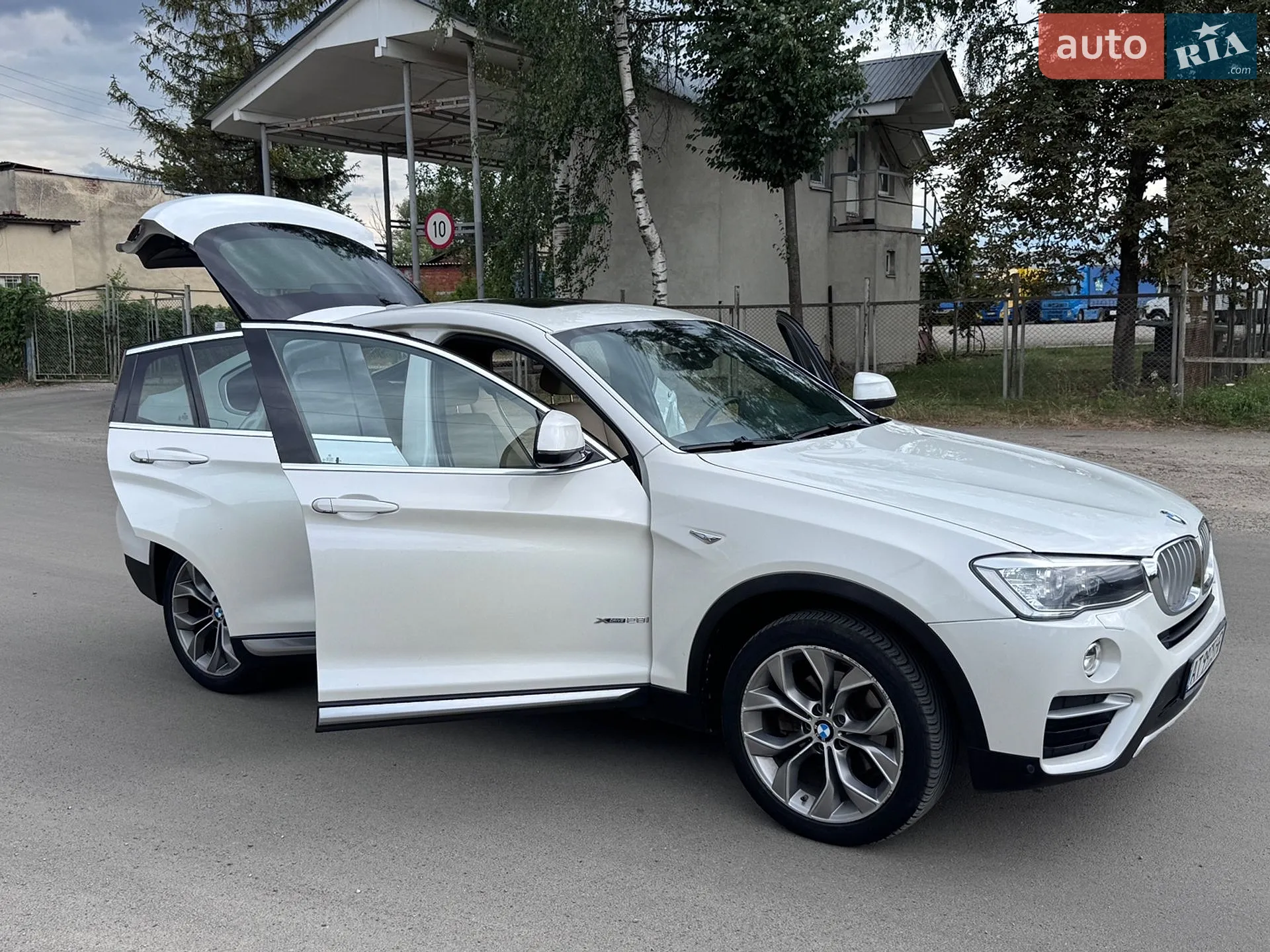 2017 BMW X4 - мініатюра 9