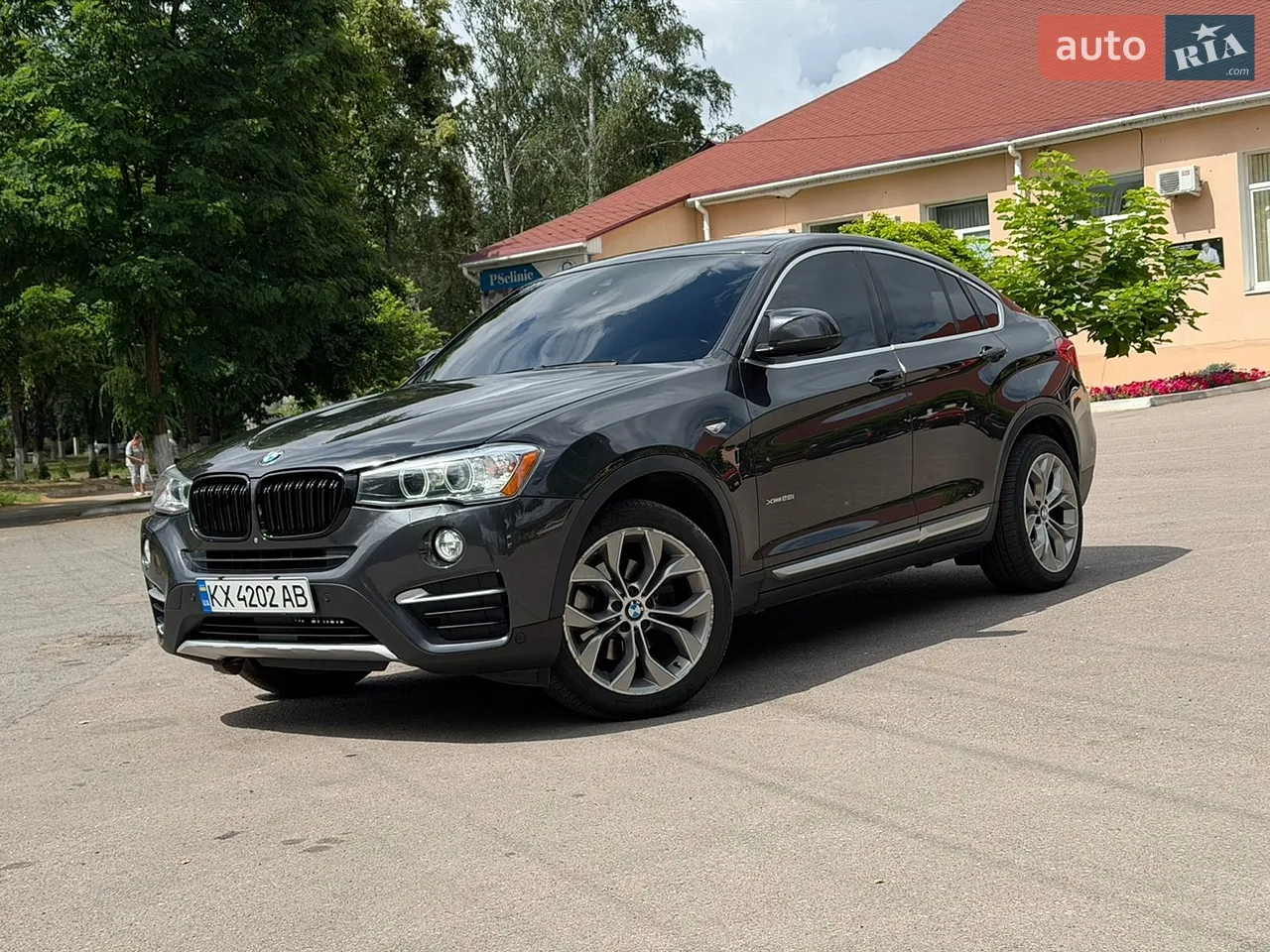 2017 BMW X4 - мініатюра 12