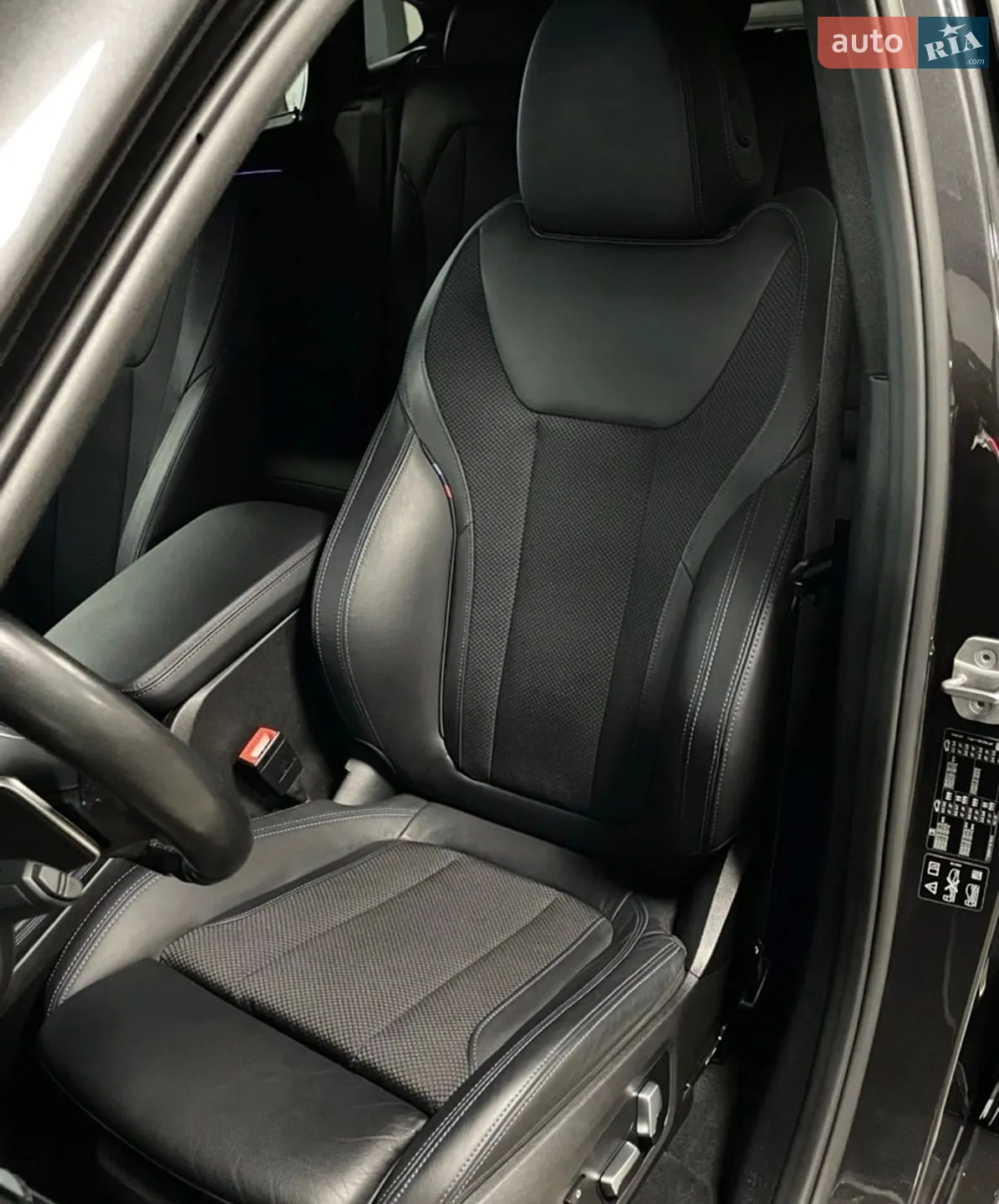 2021 BMW X4 - мініатюра 12