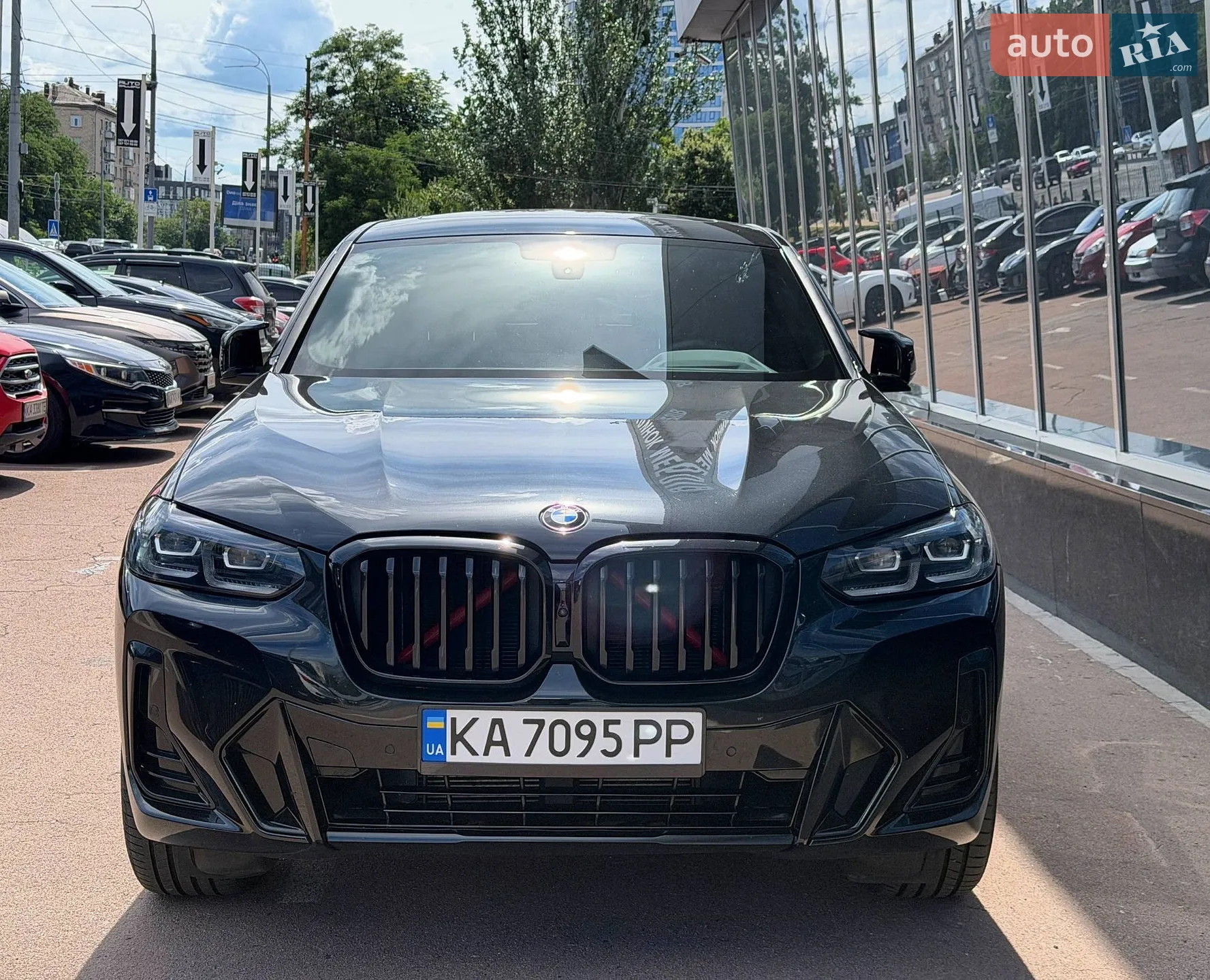 2021 BMW X4 - мініатюра 3