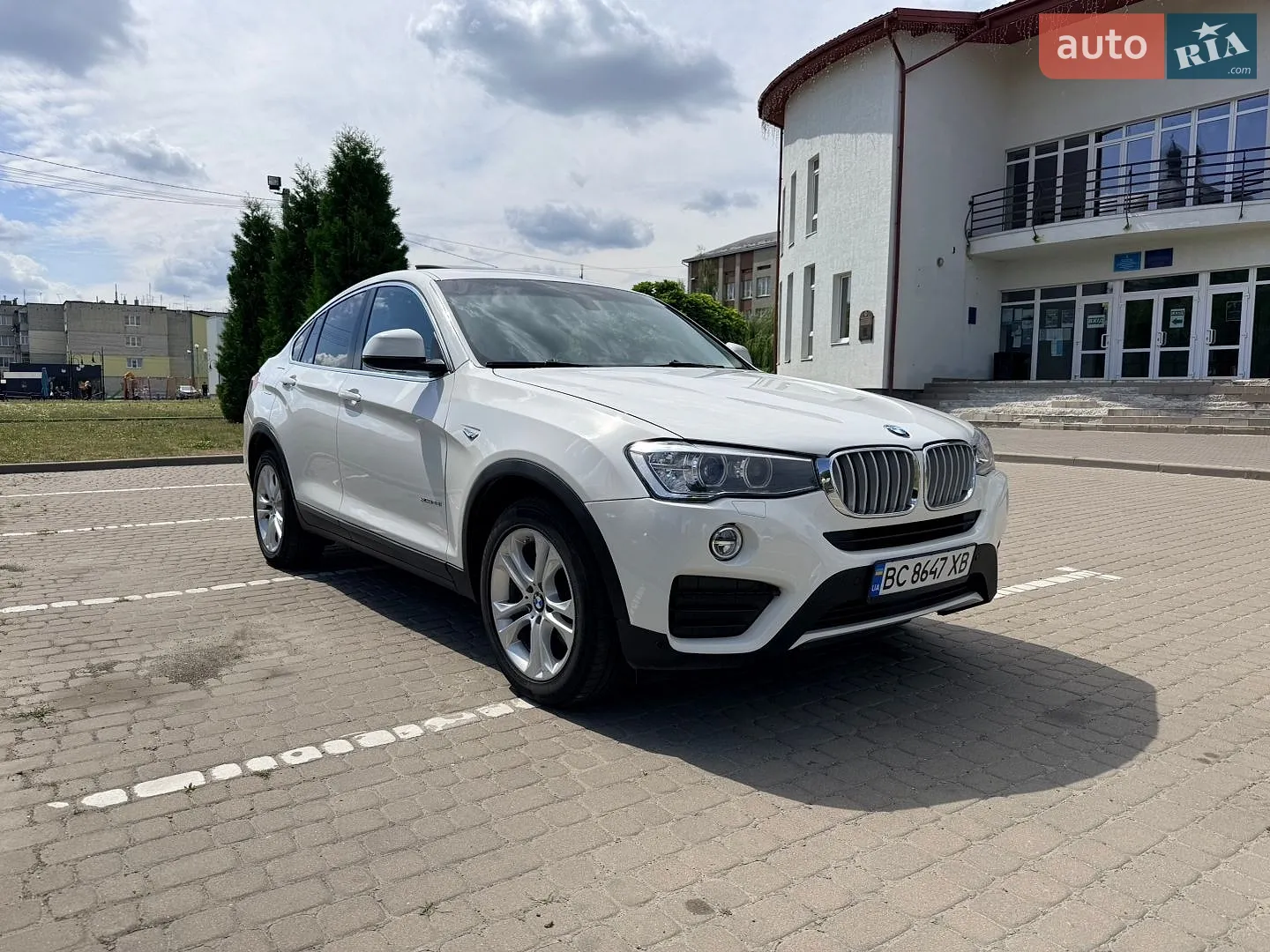 2015 BMW X4 - мініатюра 3