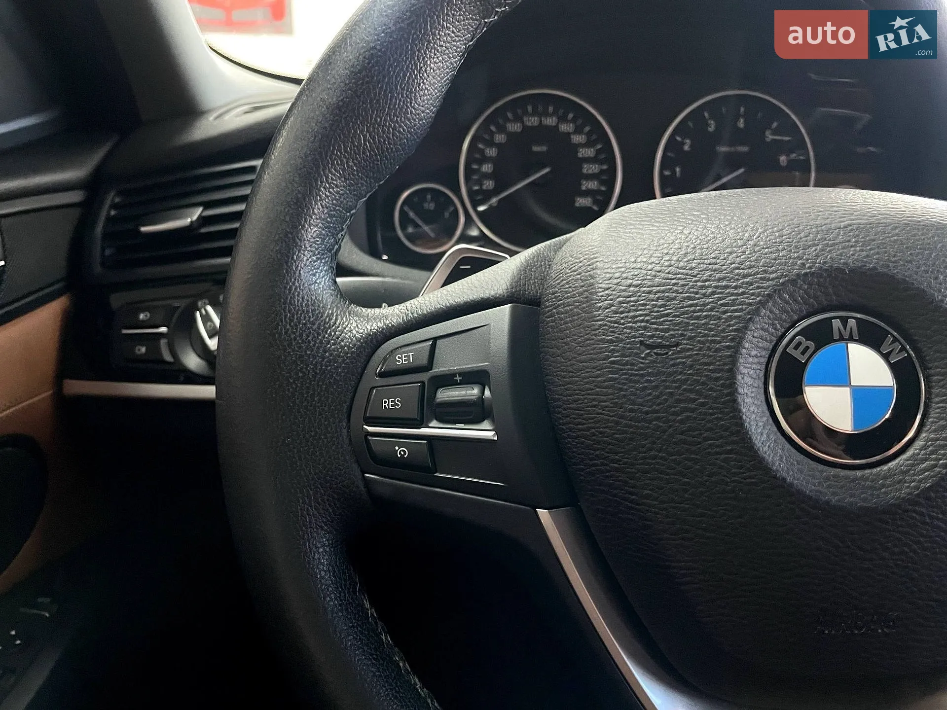 2016 BMW X4 - мініатюра 23