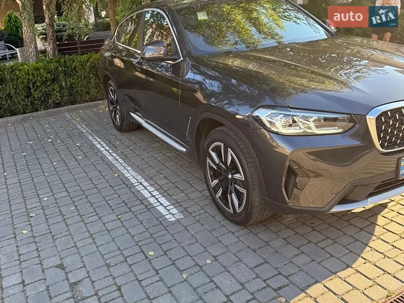 BMW X4 2022