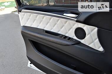 Позашляховик / Кросовер BMW X5 M 2010 в 