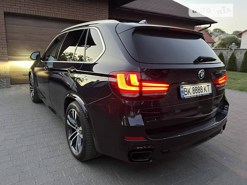 Позашляховик / Кросовер BMW X5 M 2015 в Дубні