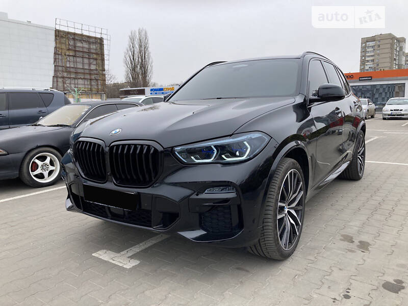 Внедорожник / Кроссовер BMW X5 M 2020 в 