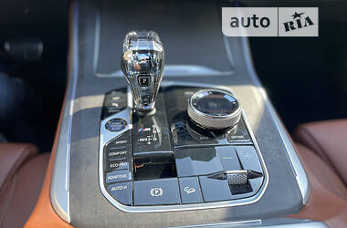 Внедорожник / Кроссовер BMW X5 M 2020 в 
