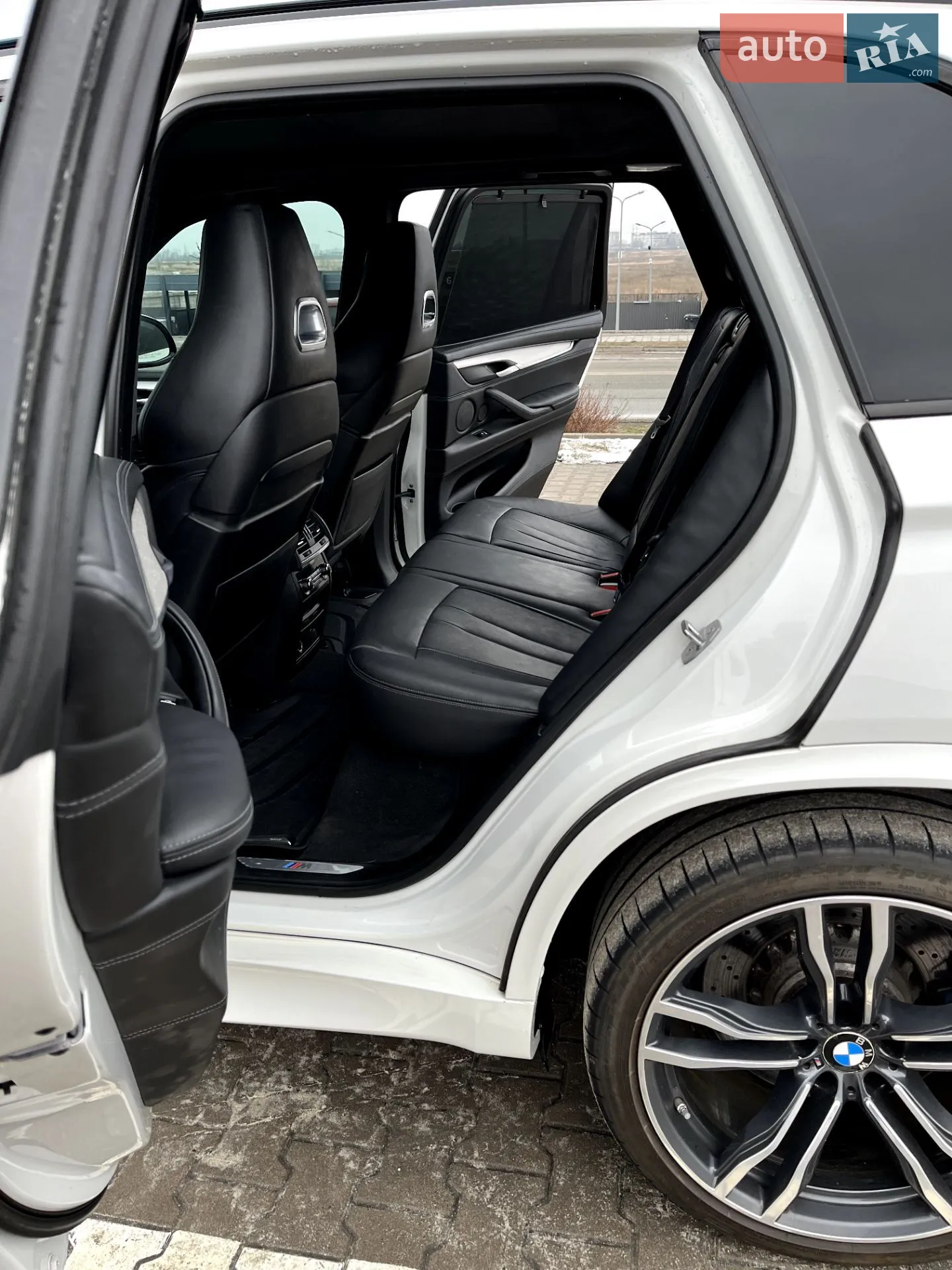 2016 BMW X5 M - мініатюра 9