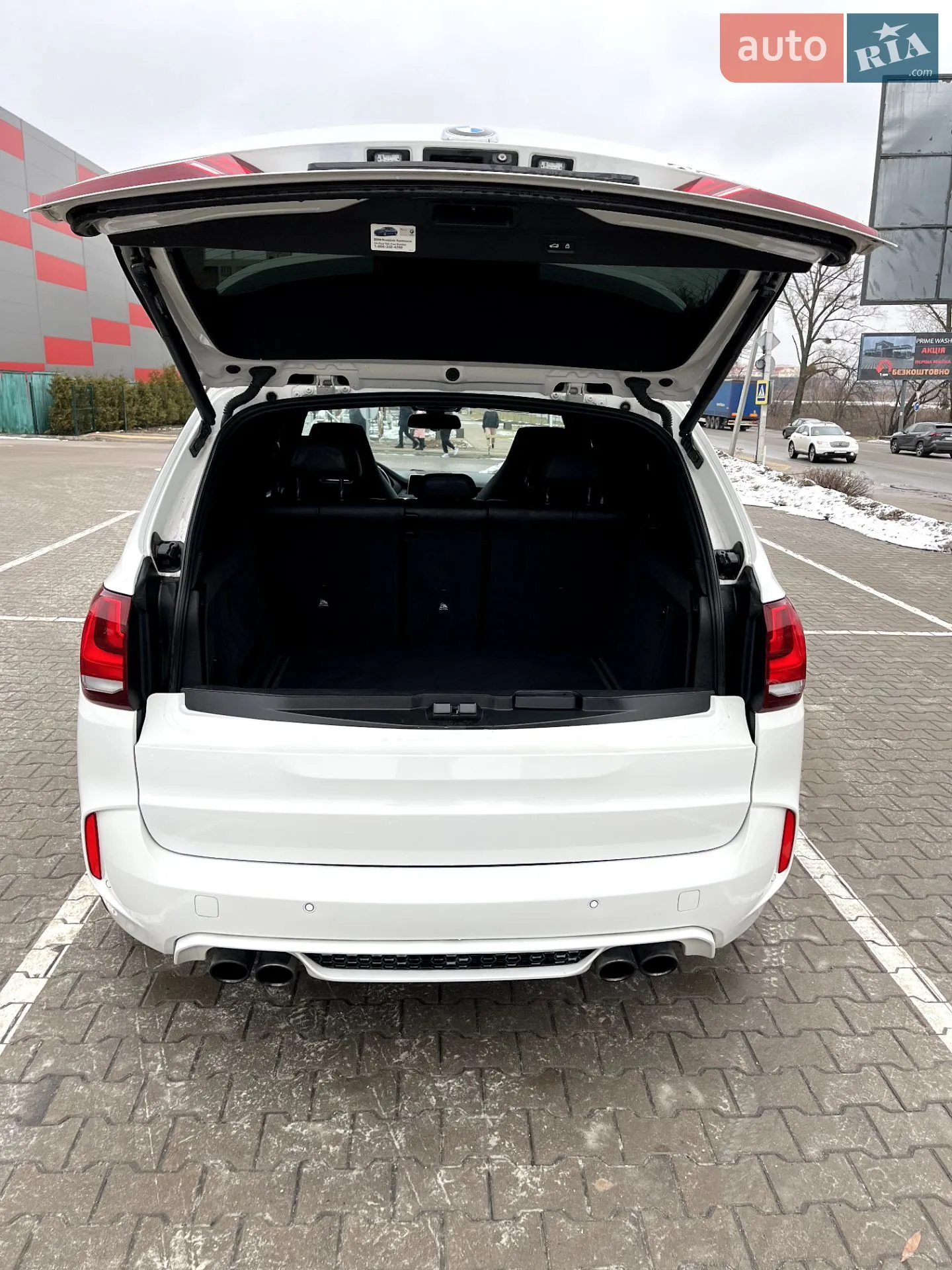 2016 BMW X5 M - мініатюра 15