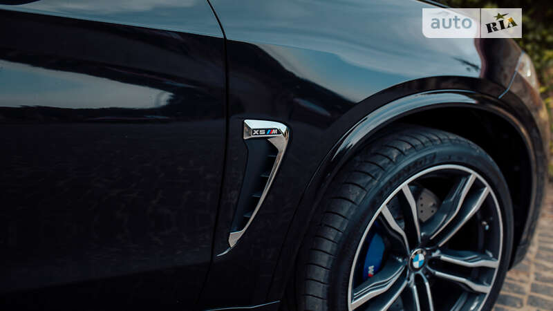 Внедорожник / Кроссовер BMW X5 M 2017 в Черновцах