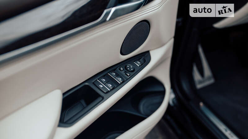 Внедорожник / Кроссовер BMW X5 M 2017 в Черновцах