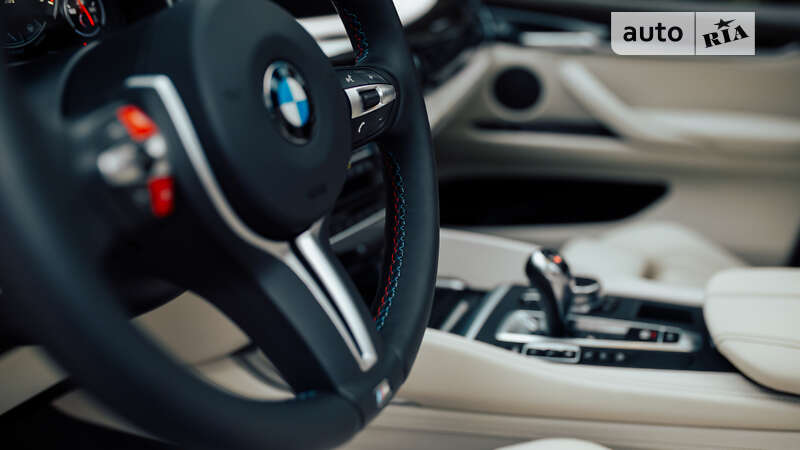 Внедорожник / Кроссовер BMW X5 M 2017 в Черновцах